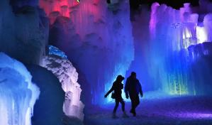 Castillos de hielo deslumbrantes atraen turistas a Nueva Hampshire y otros estados Castillos de hielo deslumbrantes atraen turistas a Nueva Hampshire y otros estados