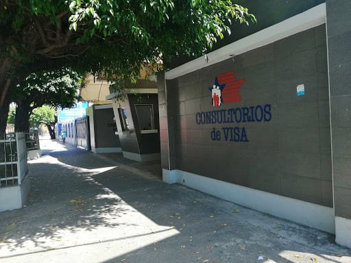 Consultorios de Visa, ubicado en la Avenida Independencia.