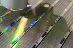 EEUU restringe más la exportación de microchips de IA y provoca reacción de Pekín