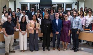 Pucmm y embajada de EE.UU. en RD realizan panel para hacer un periodismo ético e innovador