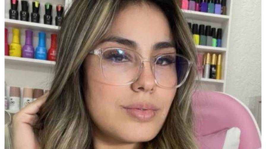 Muere la influencer Asli Fernández tras someterse a un procedimiento estético