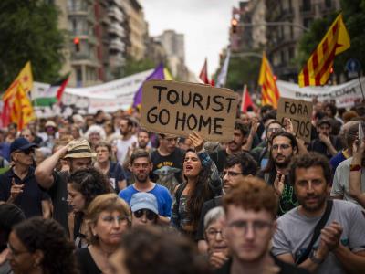 En España se sopesa impuesto del 100% a viviendas de extranjeros