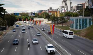 Venezuela recupera la actividad comercial normal tras varios días bajo mínimos