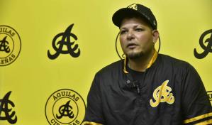 Yadier Molina: Estamos en una posición difícil, pero vamos juego a juego