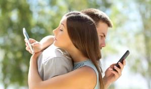 La normalización de la infidelidad digital: un desafío para las relaciones modernas