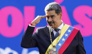 Maduro encabeza marcha en Caracas por los 33 años de la rebelión de Hugo Chávez Maduro encabeza marcha en Caracas por los 33 años de la rebelión de Hugo Chávez
