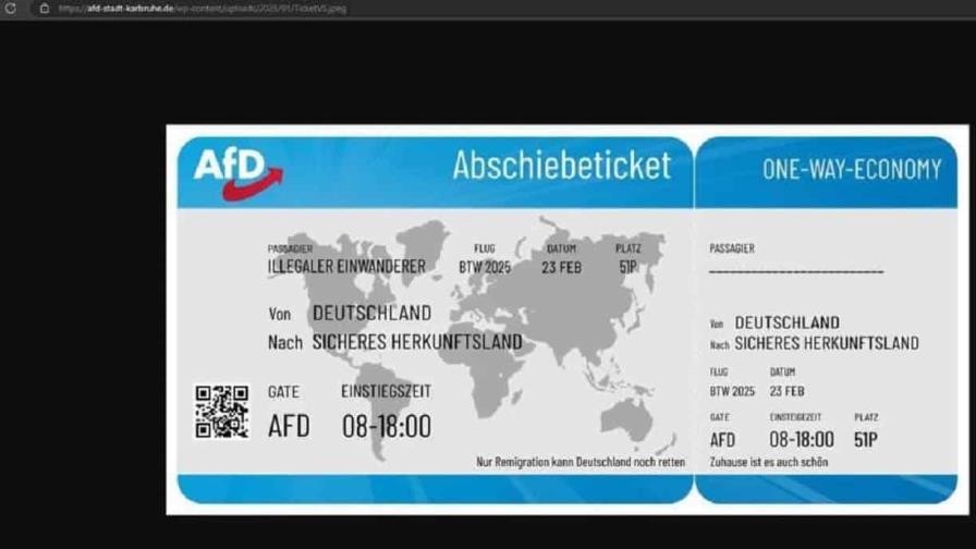 Polémica por un folleto de propaganda con forma de ´pasaje de deportación´ distribuido por la AfD