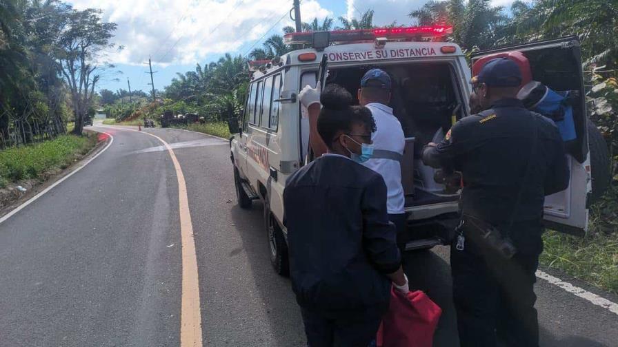 Dos camiones chocan en carretera El Valle-Hato Mayor; hay varios heridos