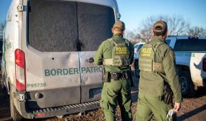 Hombre mata a palos a dos indigentes en Miami en un ataque no provocado, afirma la policía Hombre mata a palos a dos indigentes en Miami en un ataque no provocado, afirma la policía