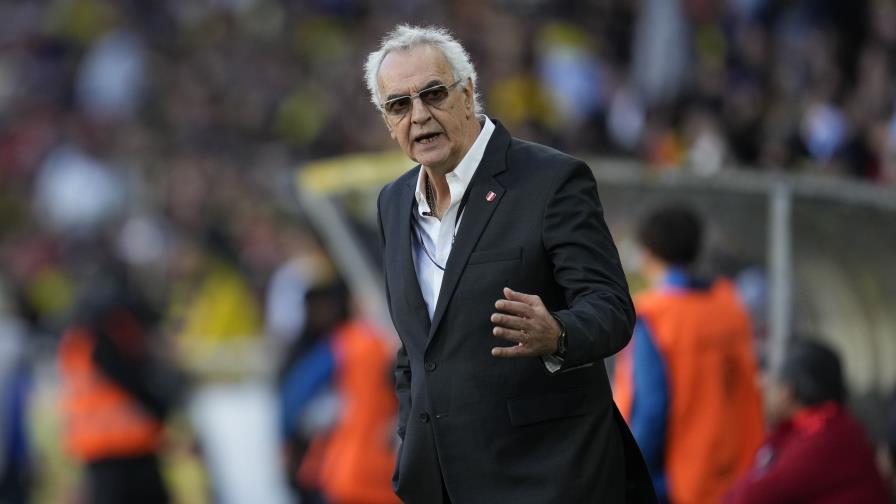 Jorge Fossati dej&oacute; de ser t&eacute;cnico de Per&uacute; tras algo m&aacute;s de un a&ntilde;o con la selecci&oacute;n
