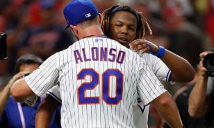 ¿Buscan los Blue Jays juntar a Pete Alonso con Vladimir Guerrero Jr.?