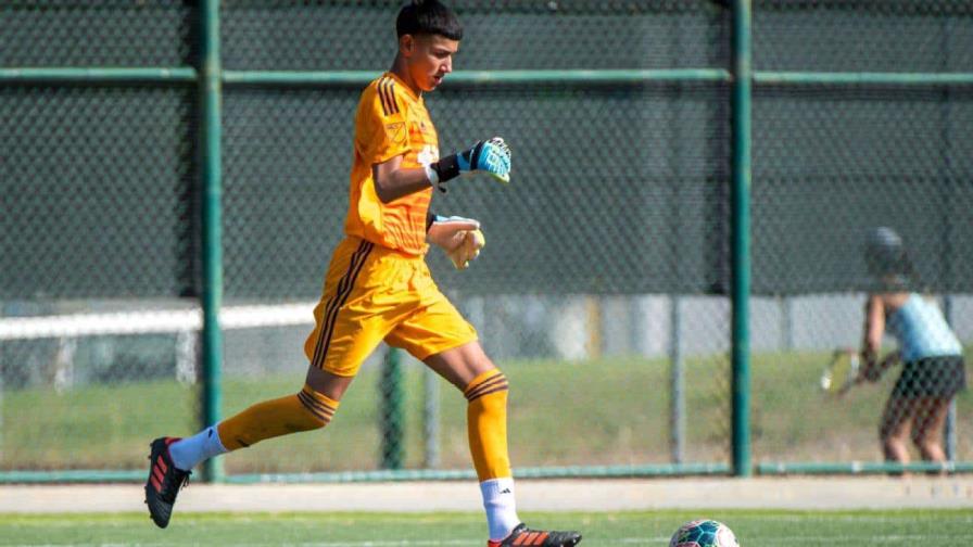 El arquero Emmanuel Ochoa se va de la MLS y desembarca en México para jugar con Cruz Azul