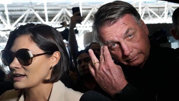 Tras ser impedido de viajar a investidura de Trump, Bolsonaro denuncia persecusión política