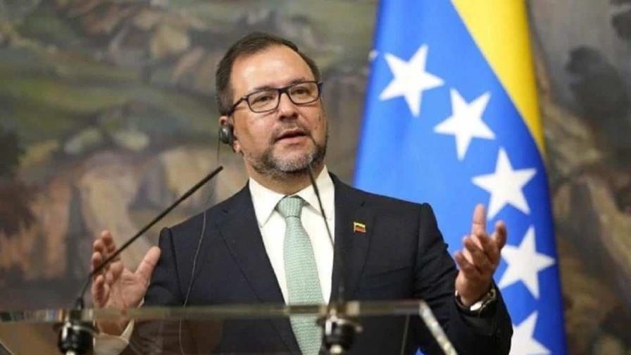 Venezuela anuncia operativo para atender a desplazados desde Colombia por conflicto