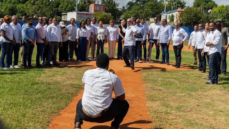 Presidente Abinader inauguró 8 obras el fin de semana en Santo Domingo y DN