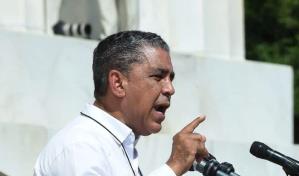 Espaillat dice que la Ley Laken Riley fomenta el miedo y perpetúa estereotipos contra inmigrantes