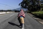Migrantes se debaten entre volver a sus países o quedarse en México tras medidas de Trump Migrantes se debaten entre volver a sus países o quedarse en México tras medidas de Trump
