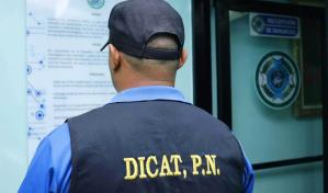 Policía apresa a dos hombres en Santiago por estafa con ventas en redes sociales