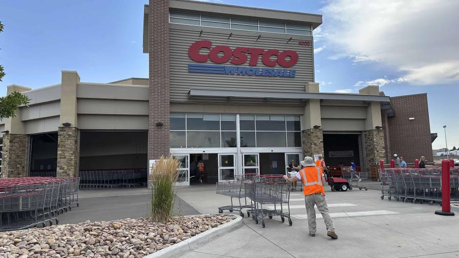 Costco defiende sus políticas de inclusión mientras otras empresas de EE.UU. las reducen