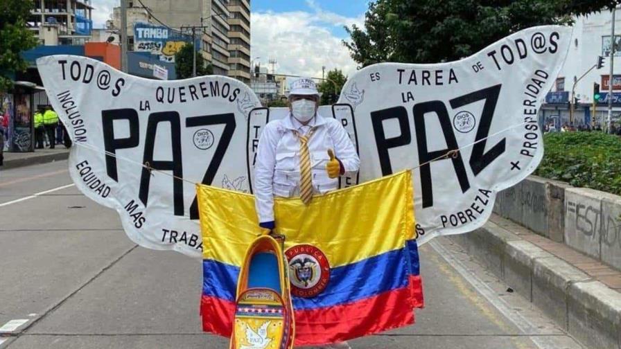 ´El enfoque del Gobierno tiene que cambiar´, dice experto sobre la paz total en Colombia