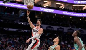 Trail Blazers vencen 102-97 a los Hornets, con su cuarta victoria consecutiva