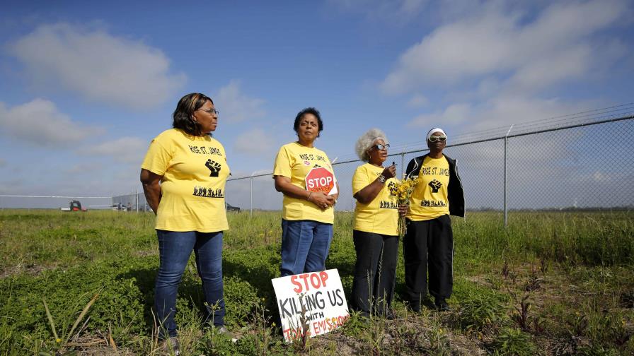 Trump elimina ayuda a comunidades negras e hispanas más afectadas por la contaminación