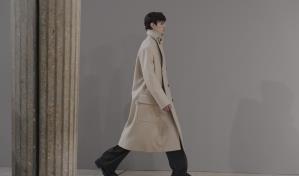 Cinco tendencias en moda de hombre para el otoño-invierno 2025/26 presentadas en París Cinco tendencias en moda de hombre para el otoño-invierno 2025/26 presentadas en París