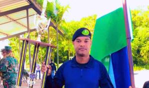 Exteniente de la Policía dado de baja sigue prófugo tras feminicidio en La Vega