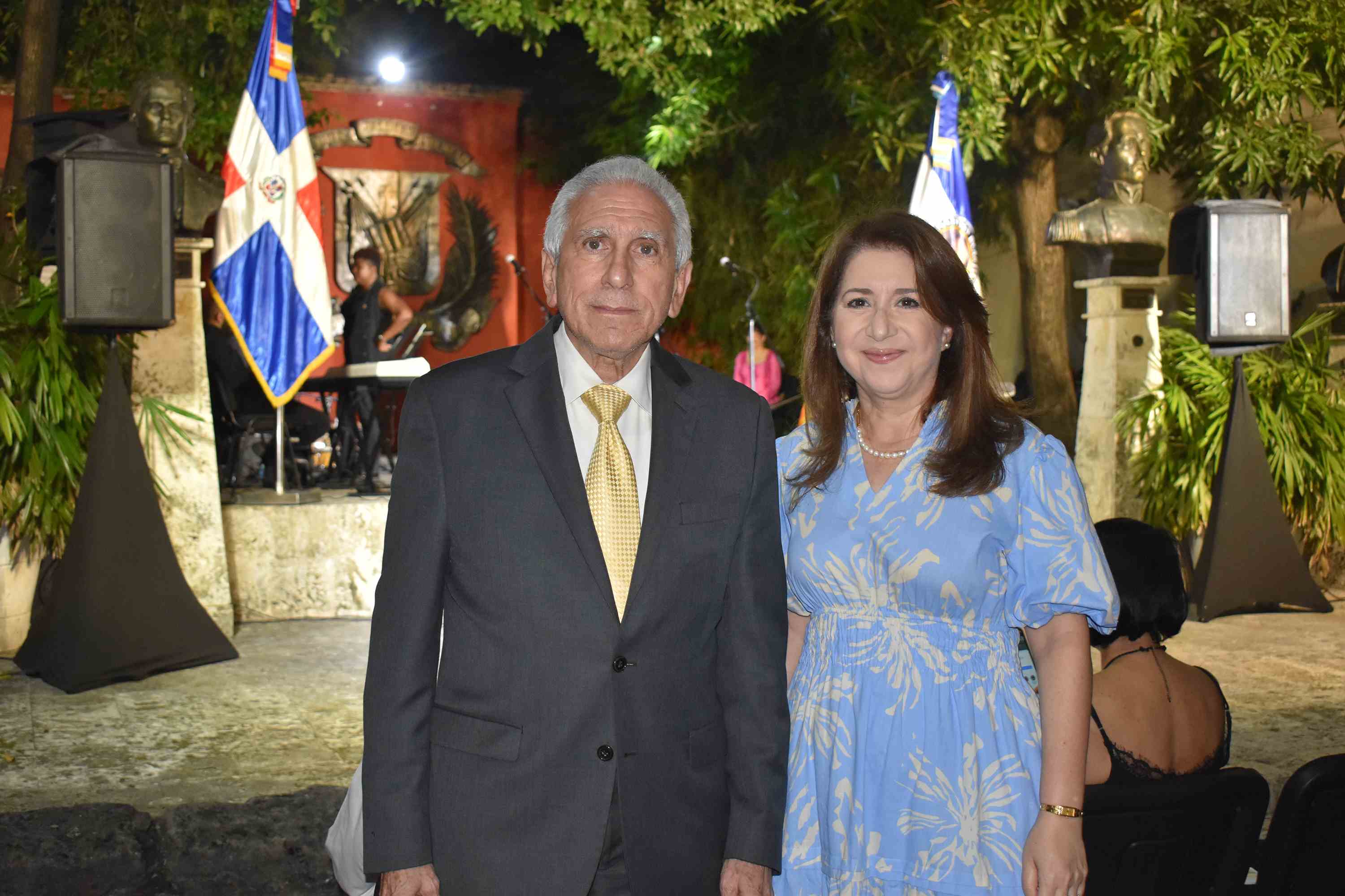 Enmanuel Esquea Guerrero y Jacqueline Viteri.