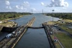 Aranceles de Trump no han afectado el tránsito por el canal de Panamá