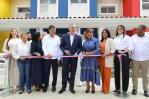 El Gobierno entrega un liceo y una estancia infantil en Pantoja y Santo Domingo Oeste