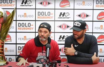 Vicepresidente del Escogido: “No es que sabe mejor ganarle al Licey, pero le callamos la boca