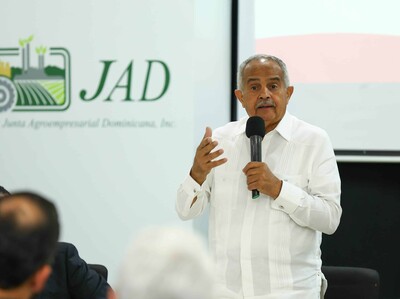 Osmar Benítez evita hablar de auditorías al Ministerio de Agricultura