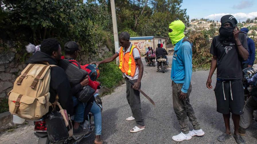 Al menos 40 muertos, una veintena de ellos civiles, en un ataque a una población de Haití