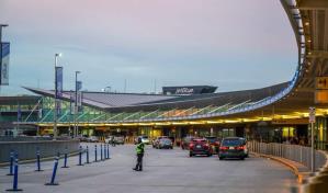 EE. UU. disminuirá un 10 % la actividad de 40 aeropuertos por el cierre del Gobierno