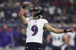 NFL investigar&aacute; acusaciones de masajistas sobre conducta de Tucker, pateador de Ravens