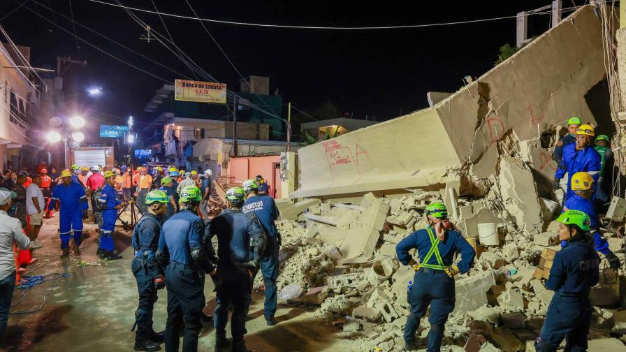 Se elevan a tres los muertos por el derrumbe de una edificación en La Romana