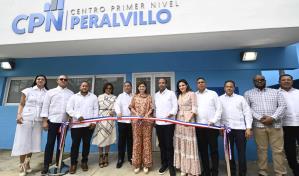 Banreservas inaugura un centro de diagnóstico y atención primaria en Peralvillo