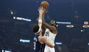 Cavaliers logran 26 triples en victoria sobre Mavericks tras traspaso de Doncic