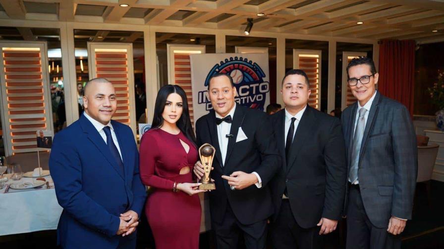 Mirabal es reconocido como Narrador Latino del A&ntilde;o