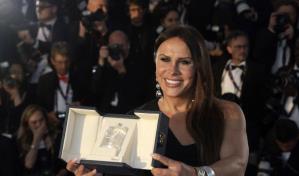 La actriz Karla Sofía Gascón asegura ser víctima de la cultura de la cancelación