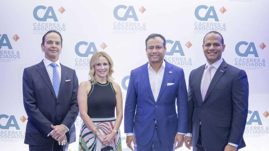 Cáceres & Asociados recibe certificación ISO 9001:2015 Cáceres & Asociados recibe certificación ISO 9001:2015