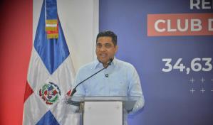 El ministro Kelvin Cruz da inicio a remodelación del Club Luperón Santo Domingo.-