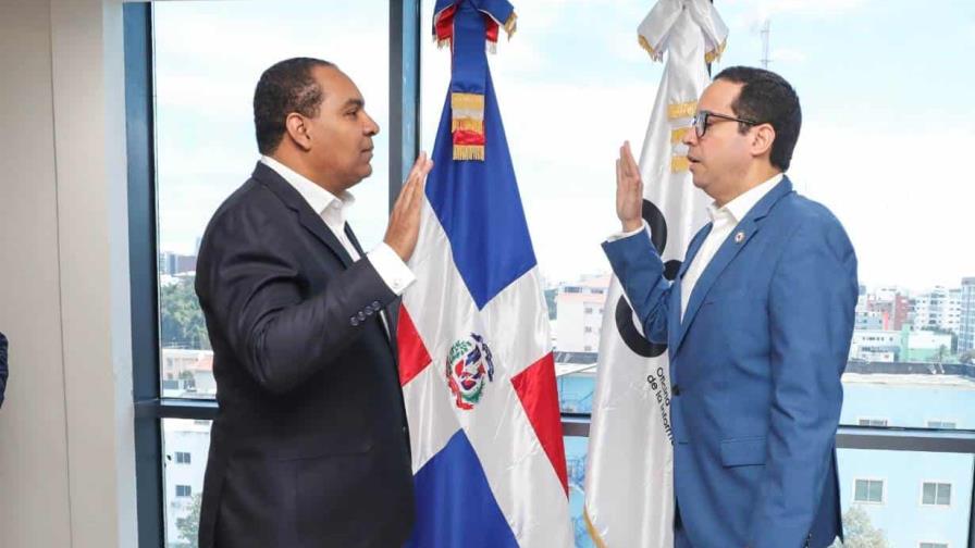 Edgar de Jesús Batista es juramentado nuevo director general de la Ogtic