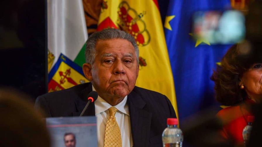 Los dominicanos que forman parte del Comité para América de la Fundación pro Real Academia Española