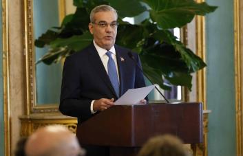 Luis Abinader es el tercer presidente mejor valorado en América Latina, según CID Gallup