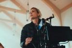 Hulu prepara un documental sobre la muerte de la directora de fotografía de Rust Hulu prepara un documental sobre la muerte de la directora de fotografía de Rust