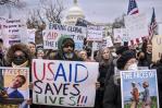 Protestan contra los inaceptables decretos de Trump Protestan contra los inaceptables decretos de Trump