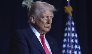 Trump promete modernizar los sistemas de control aéreo de EE. UU. tras accidente en Washington