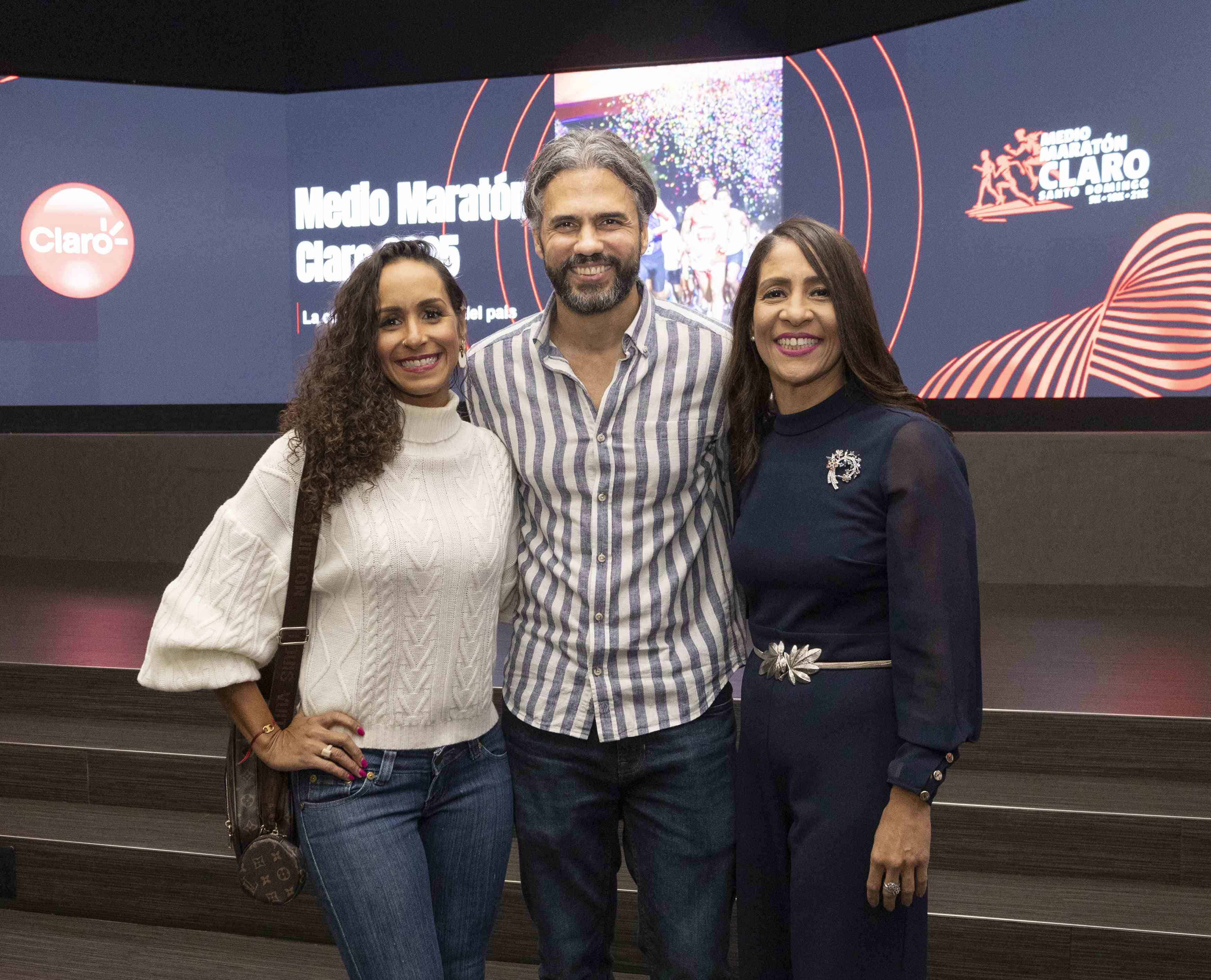 Anapaula Gómez, Cristian Minaya y Lucía Guzmán.